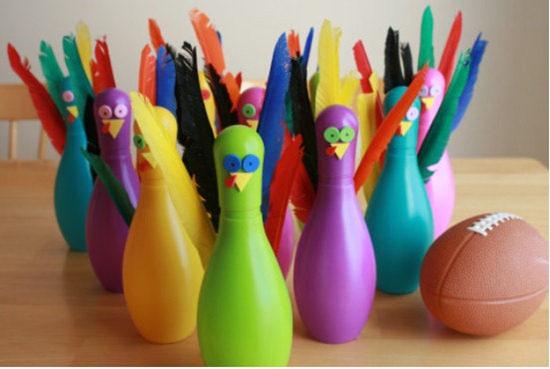 como hacer un juego de bolos con material reciclable