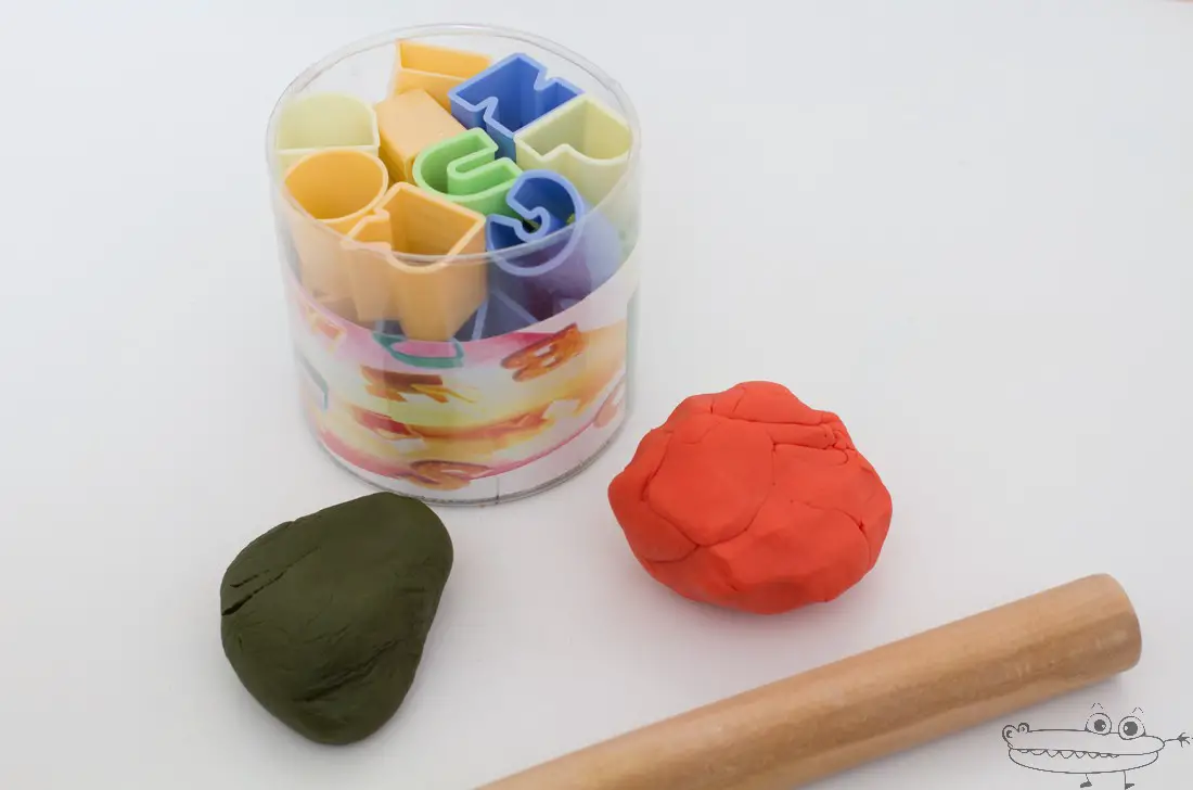 Actividades con plastilina y rodillo