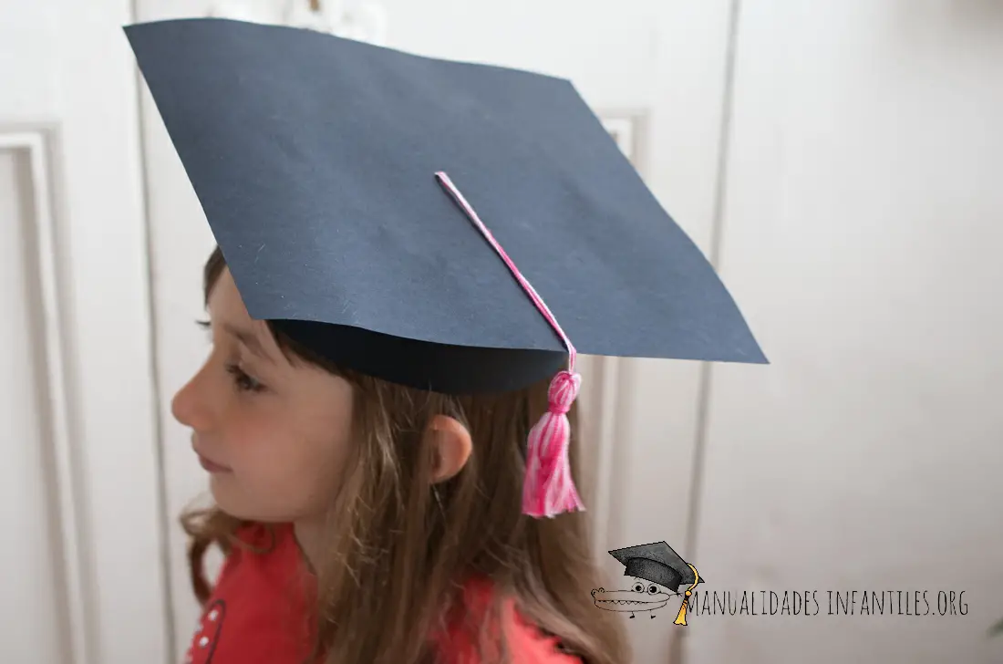 Como hacer un sombrero de graduacion