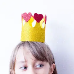 Corona reina de corazones