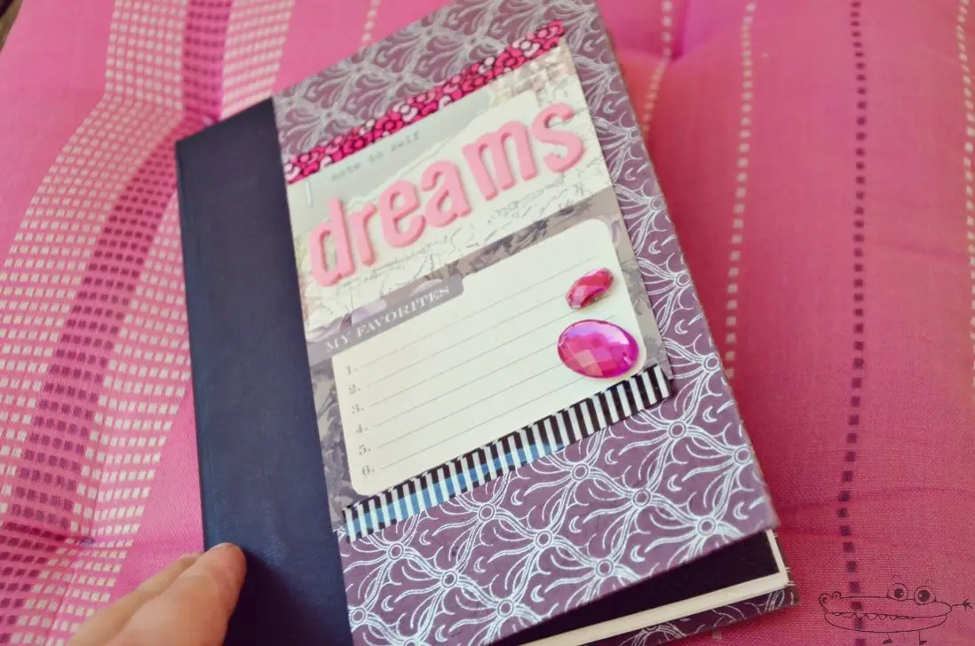 Diario secreto con scrapbooking