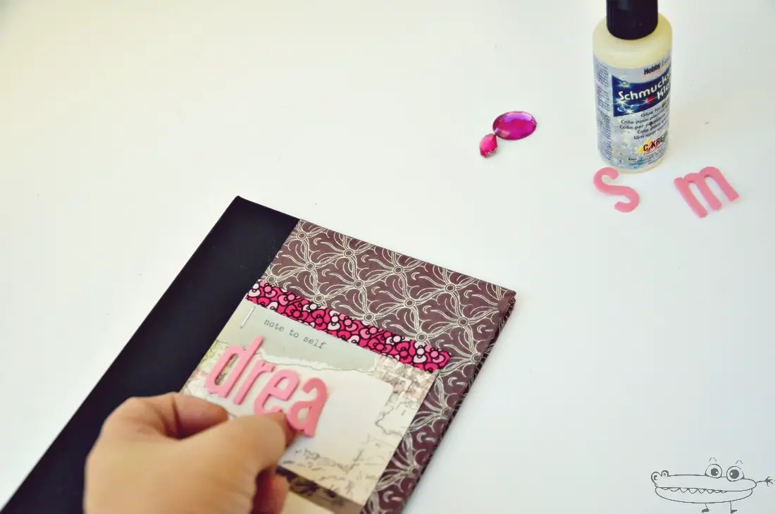 Cómo hacer un diario con scrapbooking