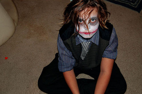 Cementerio quiero Cruel Disfraz de Joker -Manualidades Infantiles