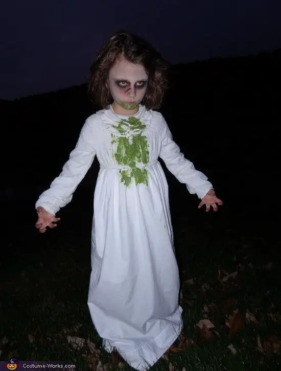 Disfraz niña del exorcista