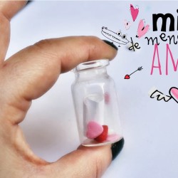 Mini frasco con mensajes de amor