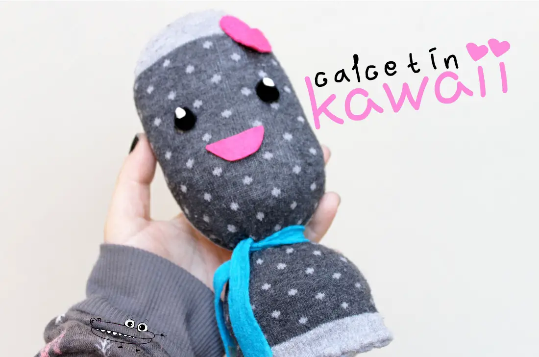 Muñeco Kawaii con calcetin