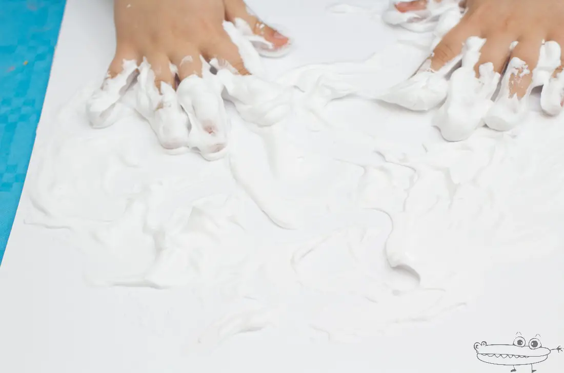 Actividades sensoriales con espuma de afeitar Actividades sensoriales con espuma de afeitar