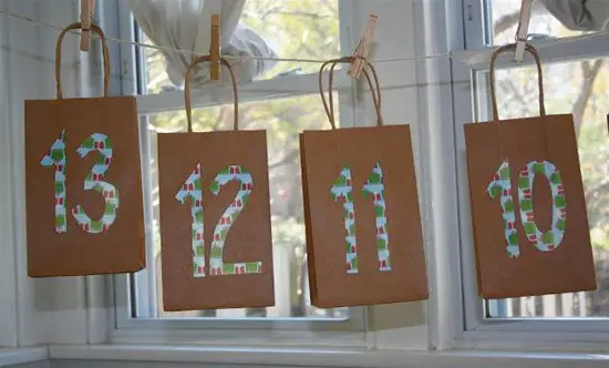 calendario-de-adviento-con-bolsas-de-papel