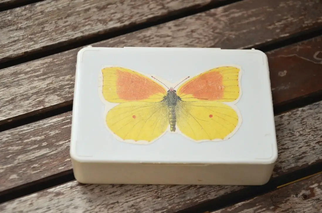 Caja decoupage de mariposa