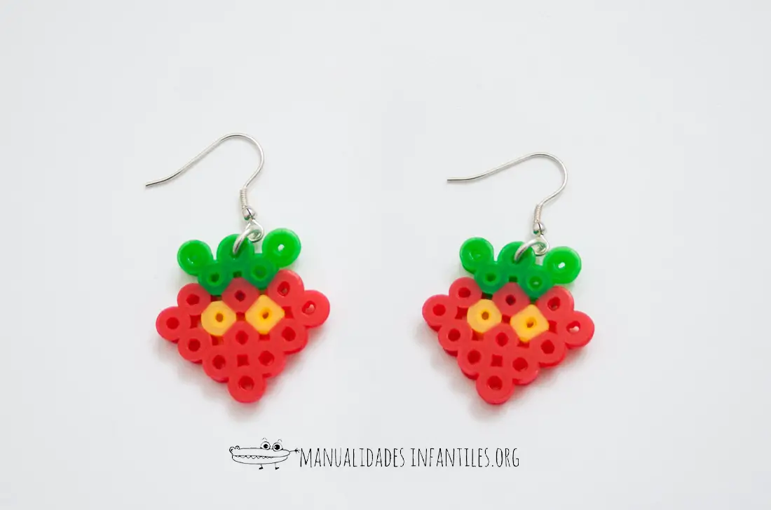 pendientes de Hamma Beads